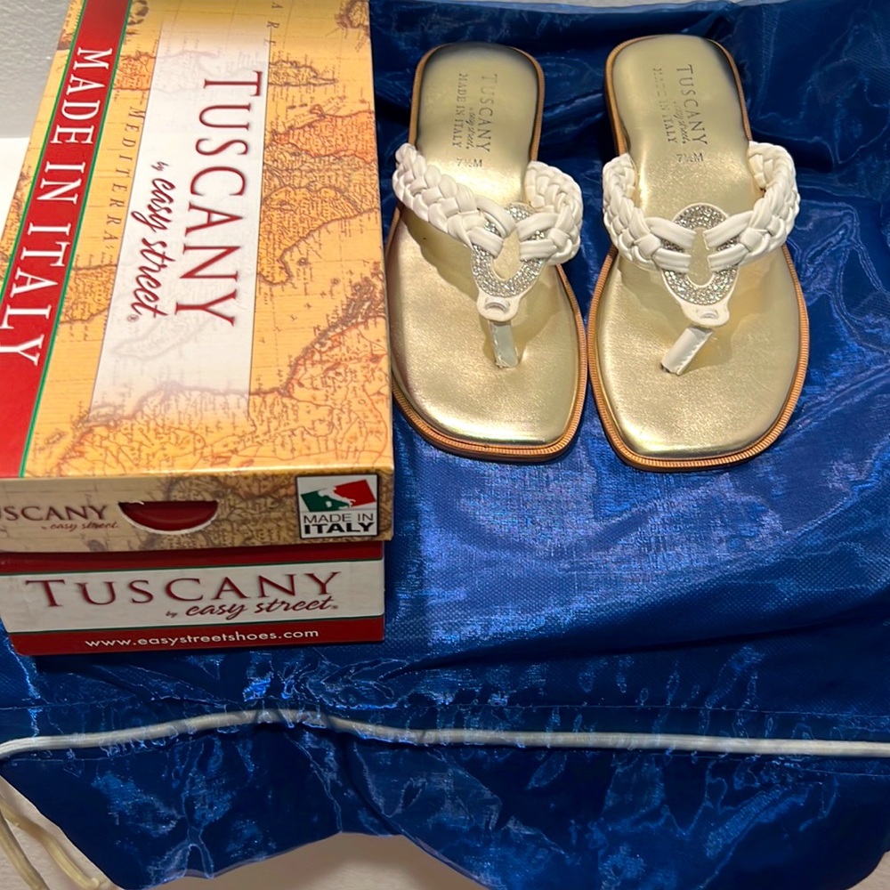 Like NEW! White braided gemstone sandals size 7.5